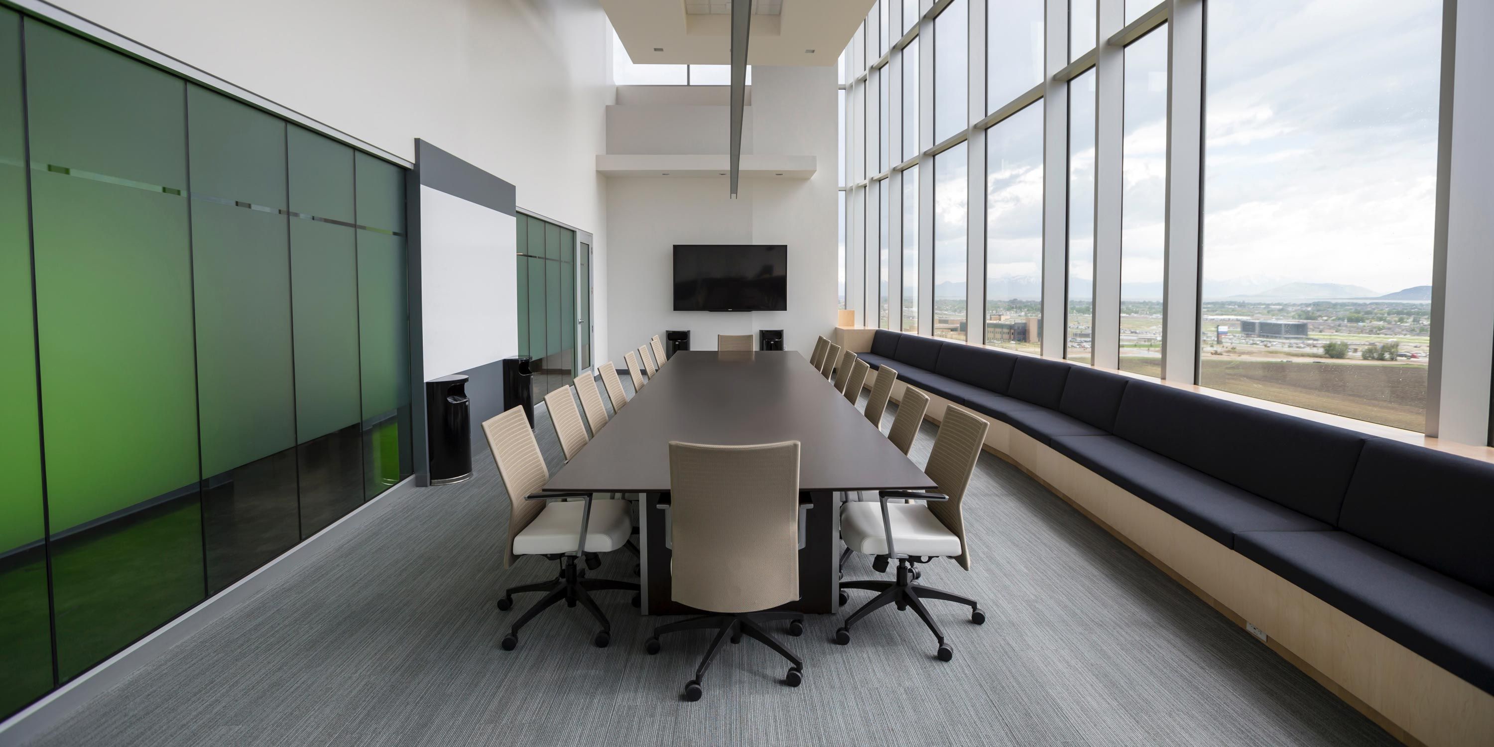 Outdoor Audio Memphis TN, arkansas integration company, smart home automation, crestron dealer, commercial automation, conference room, board room